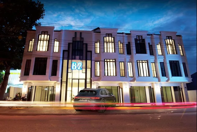 B2 Riverside Premier Hotel