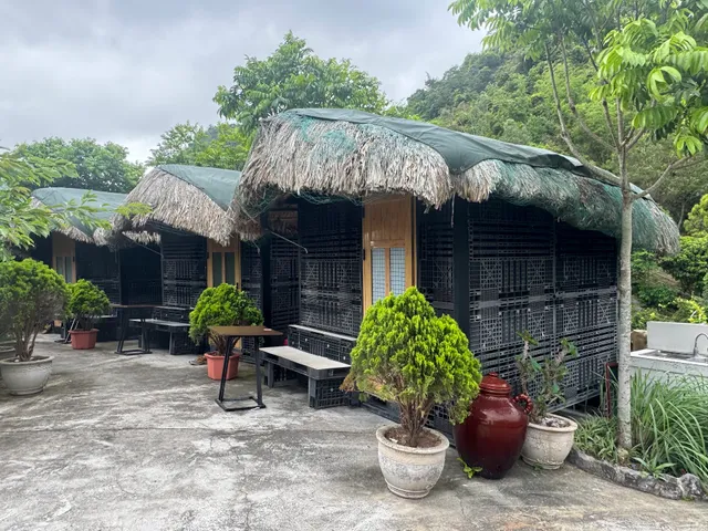 Cat Ba Mountain View