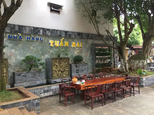 Nhà Hàng Tuấn Mai