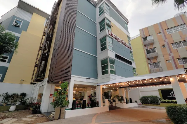 Klassique Sukhumvit Hotel