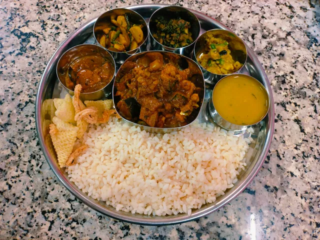 AbiShree Restaurant & Hotel