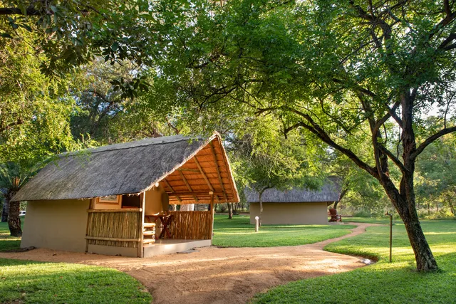 Shumba Safari Bush Camp
