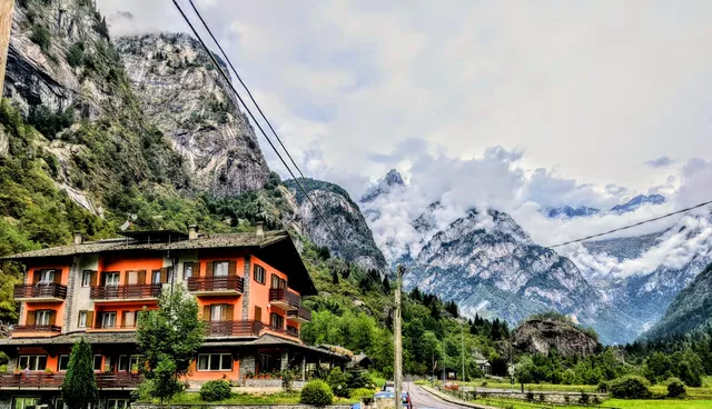 Hotel Sasso Remenno Di Giacomo Sertori