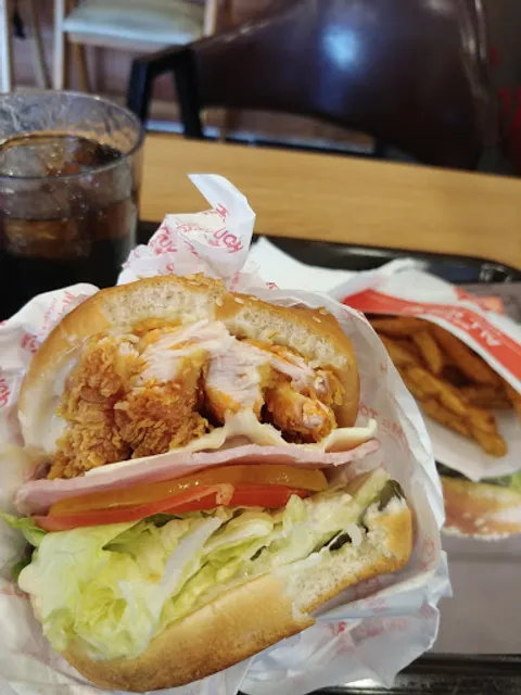 맘스터치 양산남부시장점