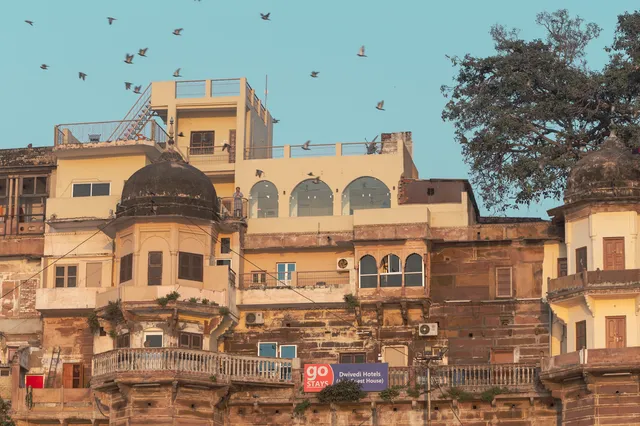 Dwivedi Hotels Palace On Steps