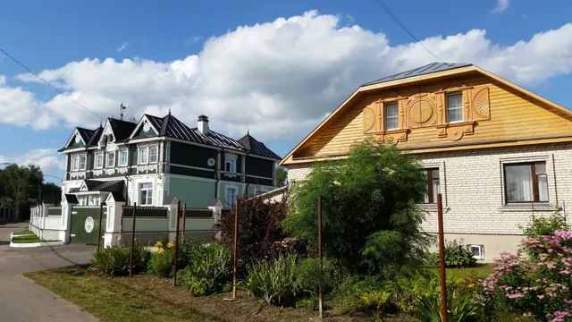 V Suzdale, Gostevoy Dom