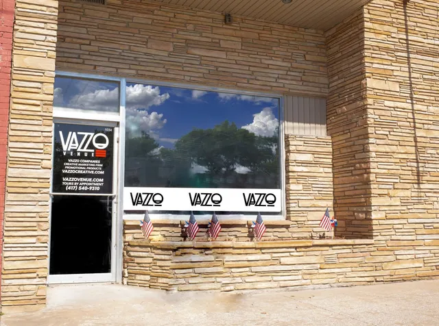 VAZZO Table & Chair Rental Seneca