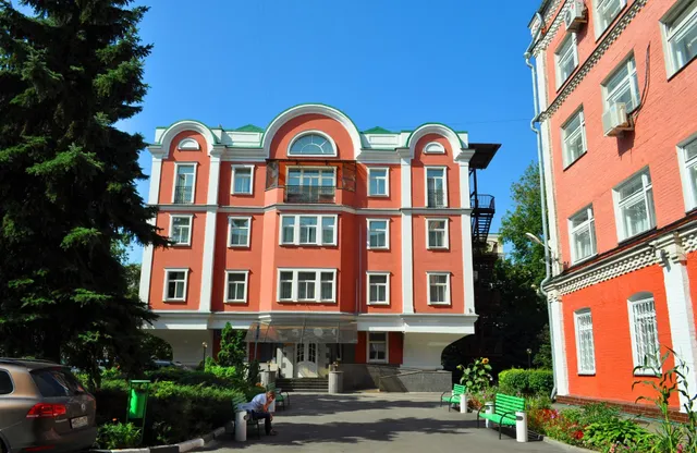 Ozerkovskaya Hotel