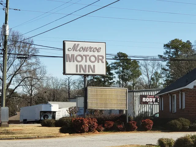 Monroe Motor Inn
