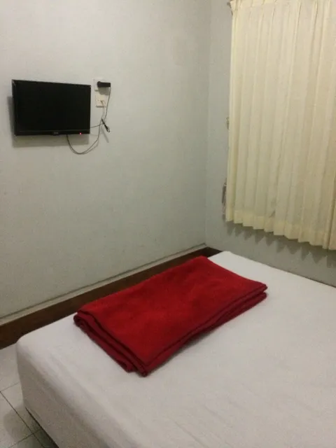 Sandubaya Guest House