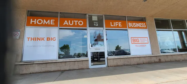 St. Clair Shores Shopping Center