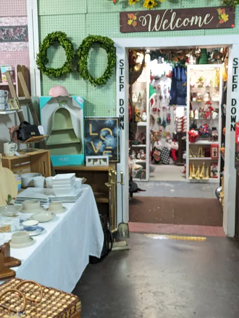 DO Drop In Flea Market