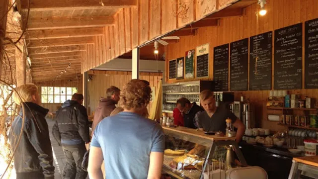 Hof-Biergarten Stillern