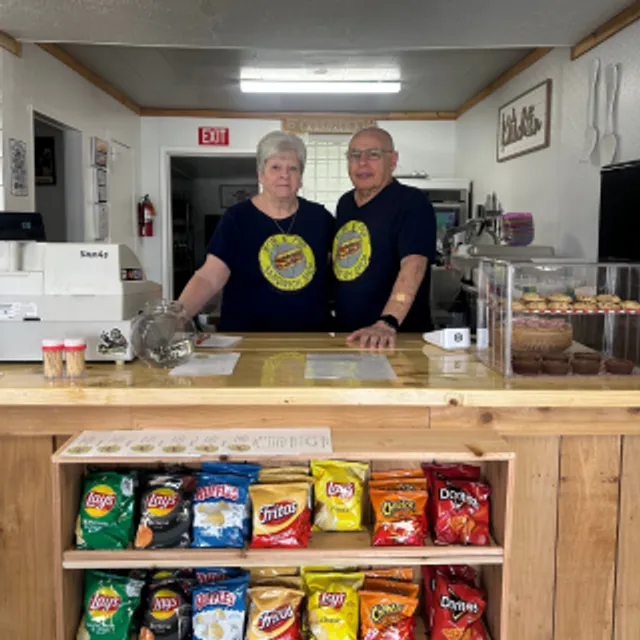 Mom and Pop Sandwich Shop