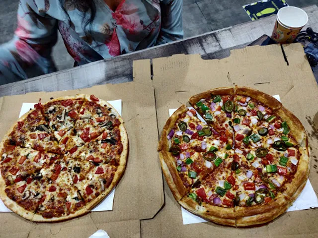 Puffizza South Bopal