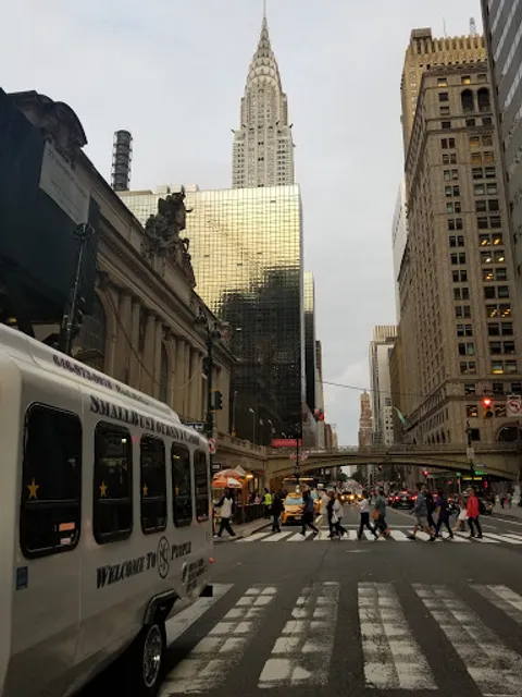 Small Bus Tours NYC