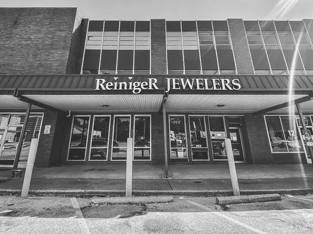 Reiniger Jewelers- Alton