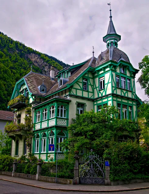 Interlaken Linda Inn Lodge