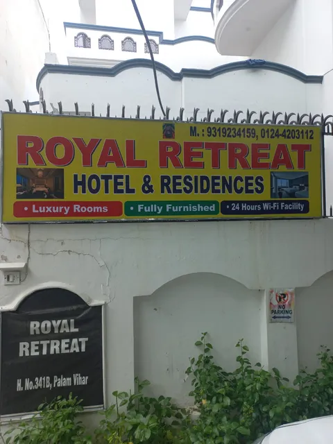 HOTEL ROYAL RETREAT