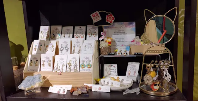 Mr. Chu啾・咖啡食堂（頂溪wifi不限時喵喵駐點占卜喵喵準備跨年囉喵）