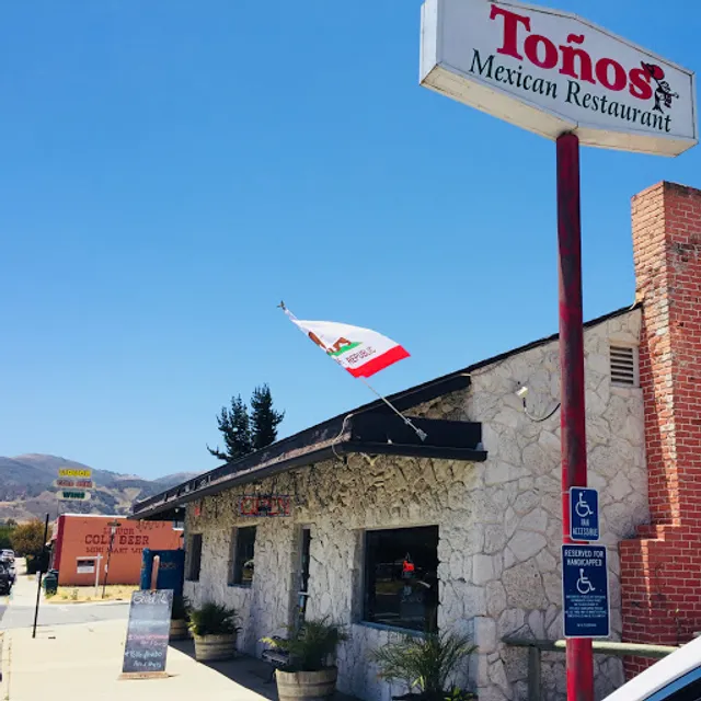 Toño's Restaurant