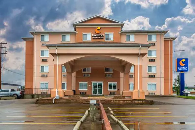 Comfort Inn & Suites