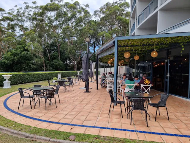 Nelson Way Café, Restaurant & Bar