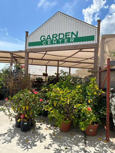 Fischer's Hardware Mont Belvieu