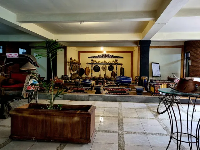 Lemah Ledok Garden Resto