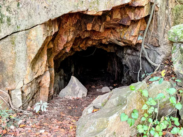 Kamikaze Cave