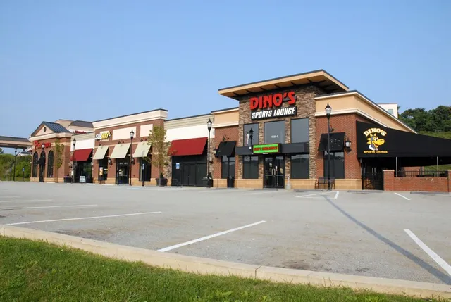 Shops at Towne Square