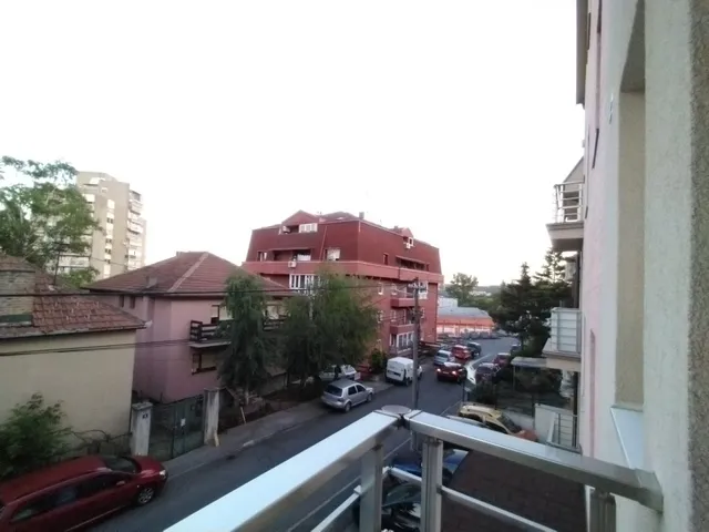 Flat Kosutnjak 9