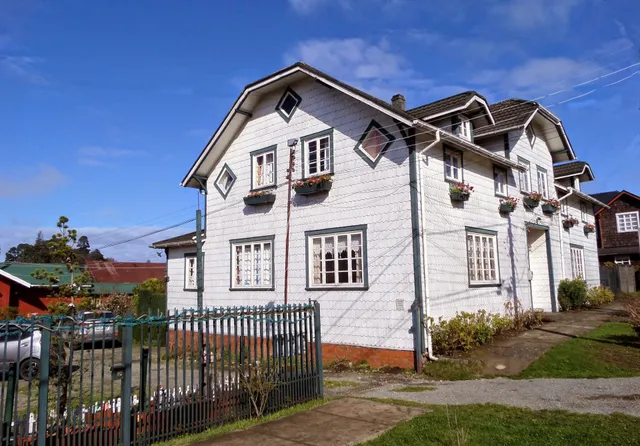 Hostal y Cabanas Villa Germana