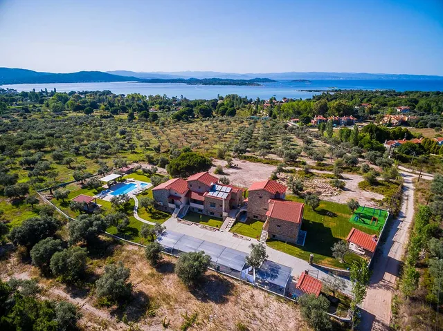 Mediterraneo Luxury Suites Halkidiki