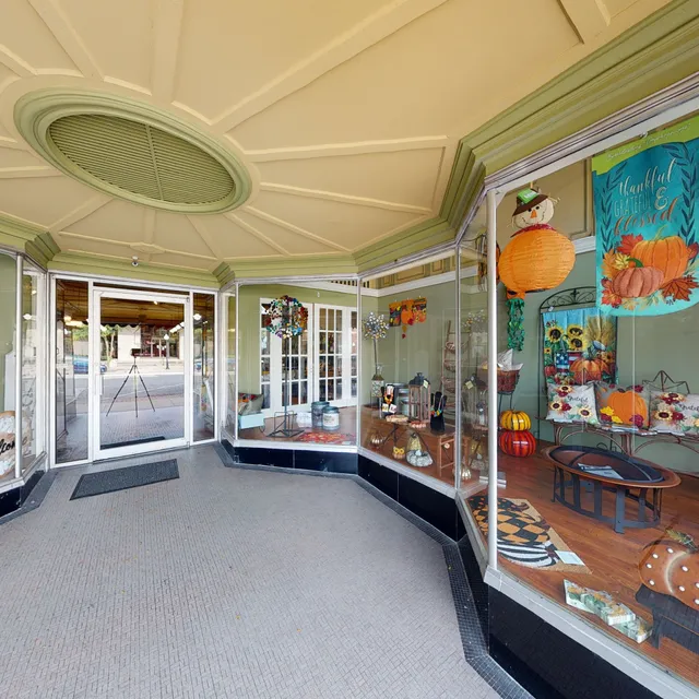 Sissys General Store