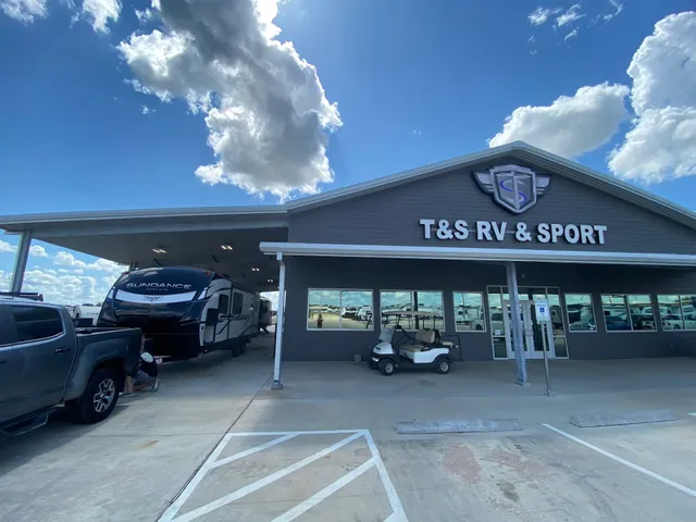 T & S RV and Sport - Navasota