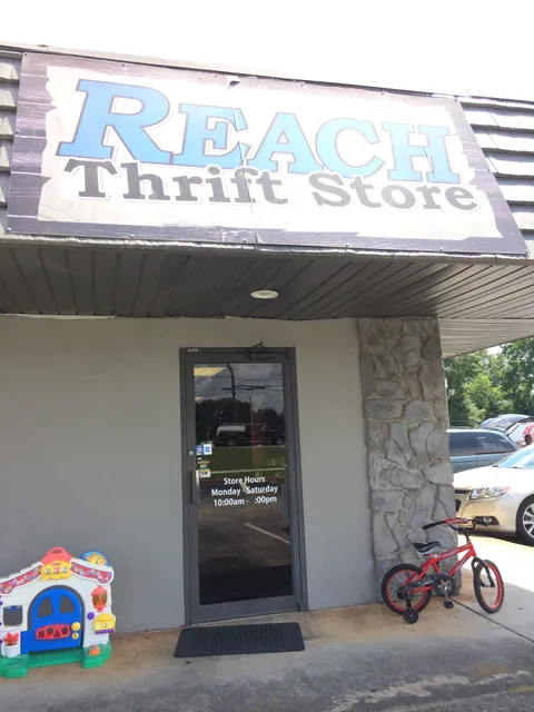Reach Thrift Store