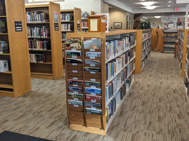 Oak Bluffs Public Library