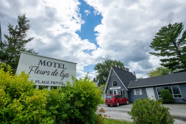 Motel Fleur-de-Lys