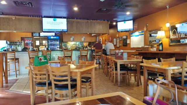 Vino's Family Cafe