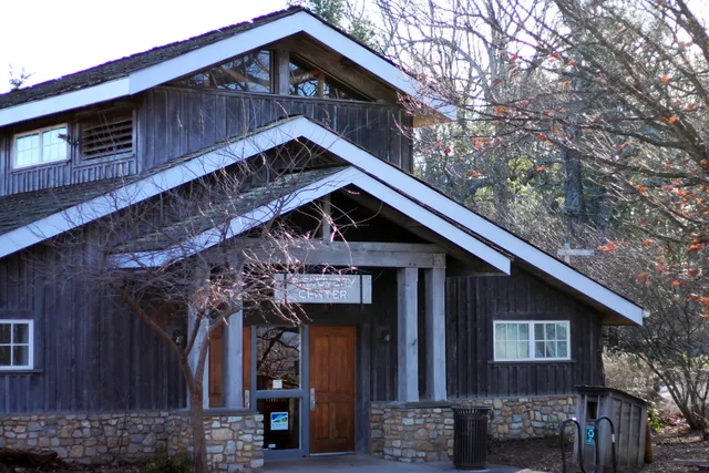 Mill Mountain Discovery Center
