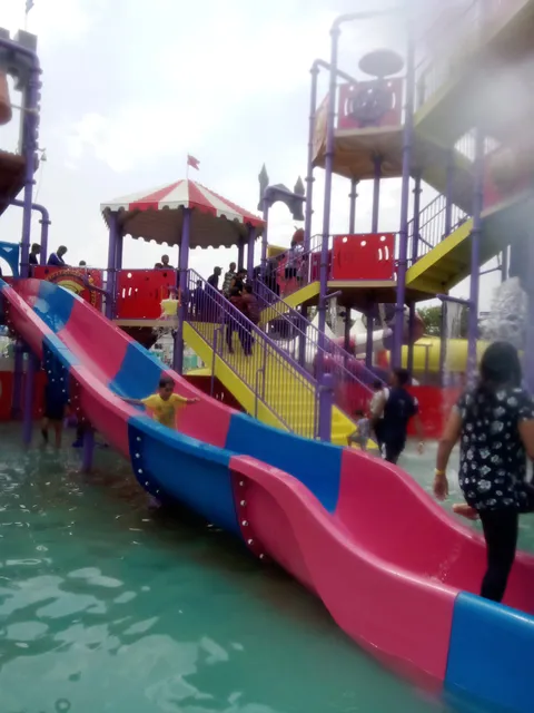 WATER PARK