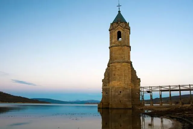 Iglesia de Villanueva de Las Rozas