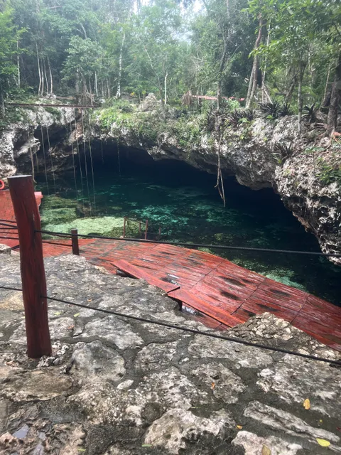 Cenote Mariposa