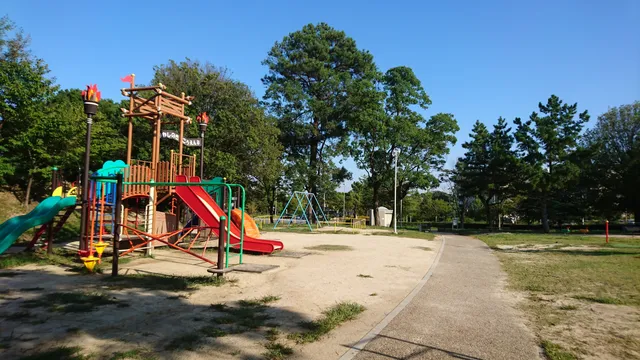 Kashinoki Park