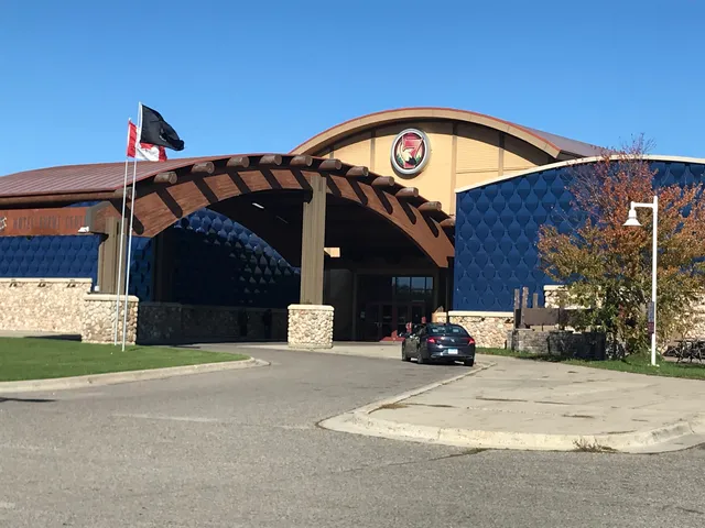 Seven Clans Casino, Red Lake