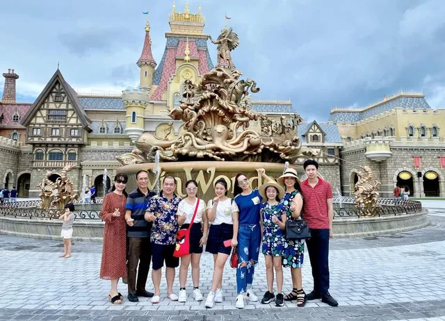 Công ty du lịch Phú Sĩ Travel