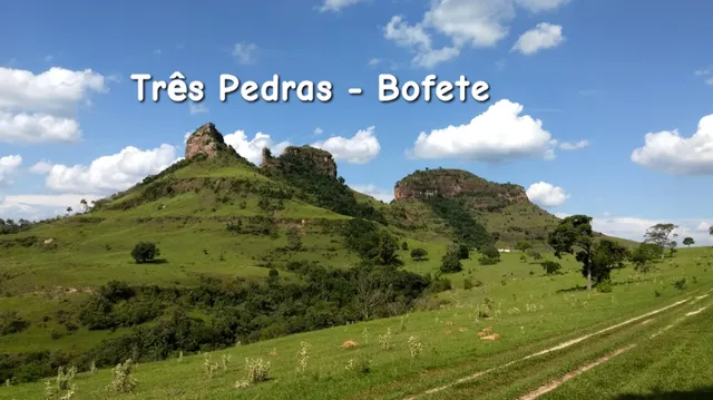 Sítio Três Pedras