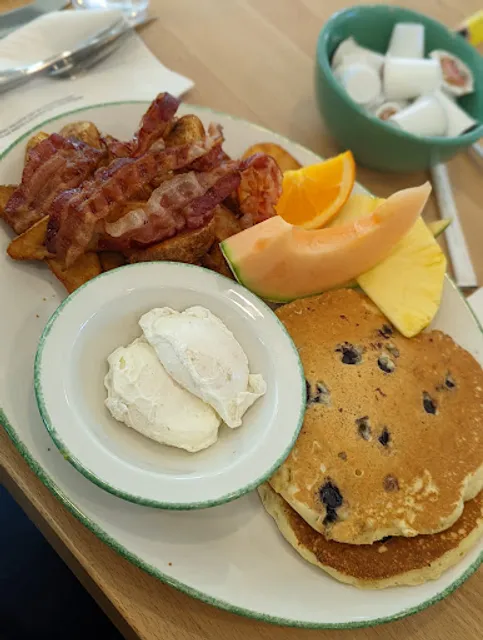 Cora Breakfast and Lunch - Poplar