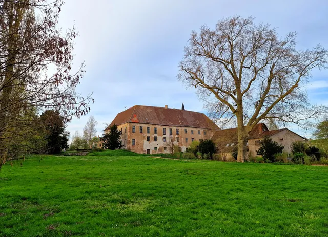 Schloss und Park Dieskau